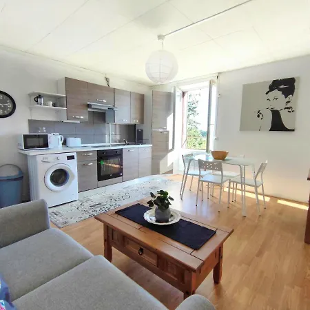 Number 22 - Le Dorat - Apartment 4 With Garden & Free Parking Buitenkant foto